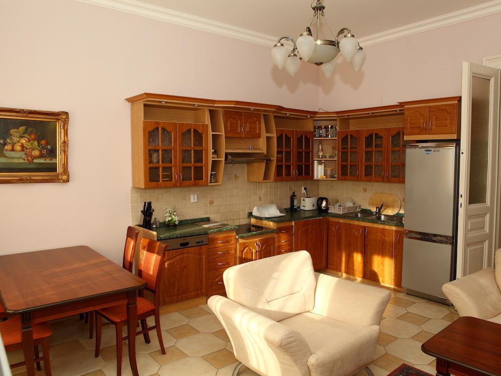 קרלובי וארי 7K - Apartmany Lazenska חדר תמונה