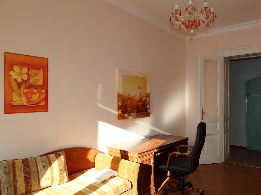 קרלובי וארי 7K - Apartmany Lazenska חדר תמונה